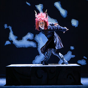 Kratt von Antoine Jully. Choreografische Uraufführung in Oldenburg